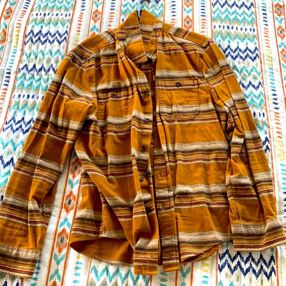 Retro Casual Button Down